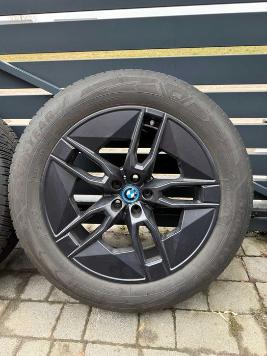 Koła Zimowe 20" BMW iX | Goodyear UltraGrip | Stan Bardzo Dobry