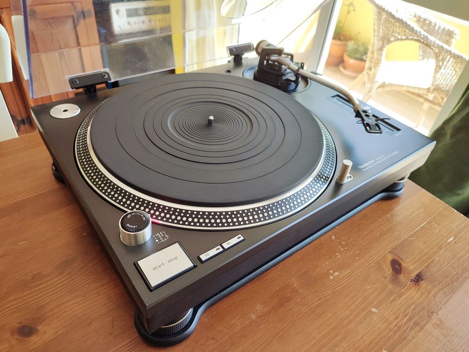 Technics SL-1210 MK5 Quartz Direct Drive Gira discos Impecável!