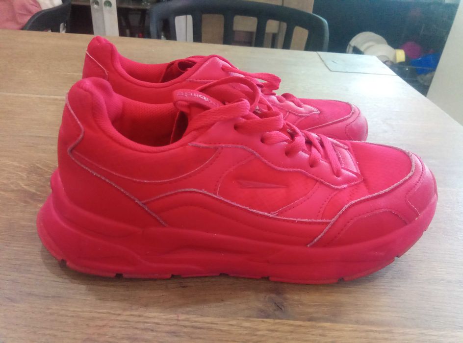 Buty sneakersy Sprandi Rocky Red wkładka 25 cm eu 40