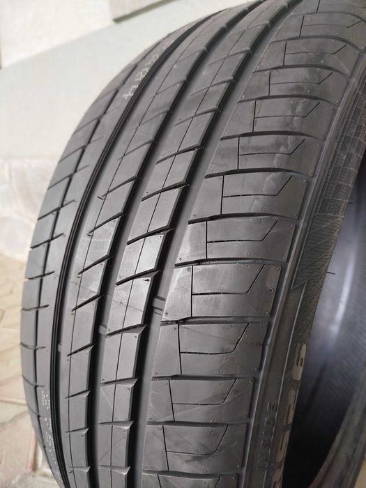 Шини 275/45R21	Kapsen	RS26	110W XL | нові літні 4шт