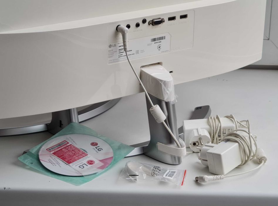 Монітор LG 24MP88HV-S