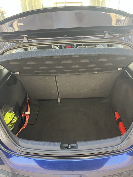 Seat Leon 1.6 TDI 2010 - Bom estado