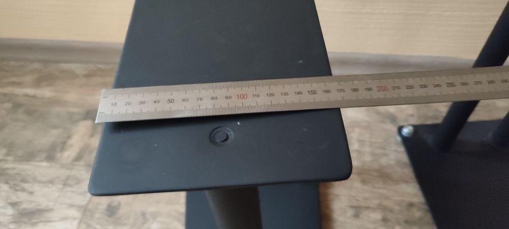 Підставки для колонок.