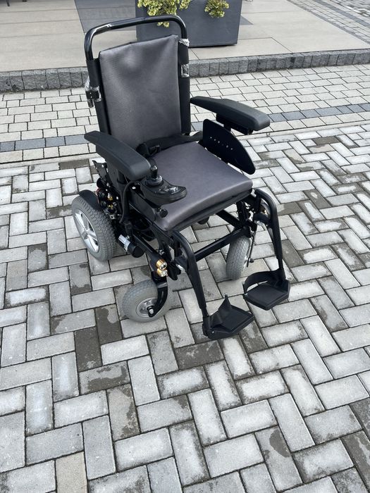 Wózek inwalidzki elektryczny