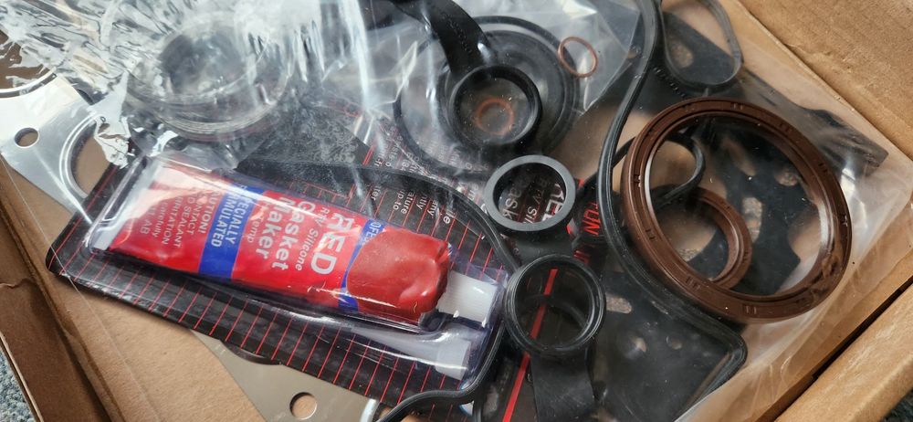 Zestaw uszczelek do 1zz-fe Celica