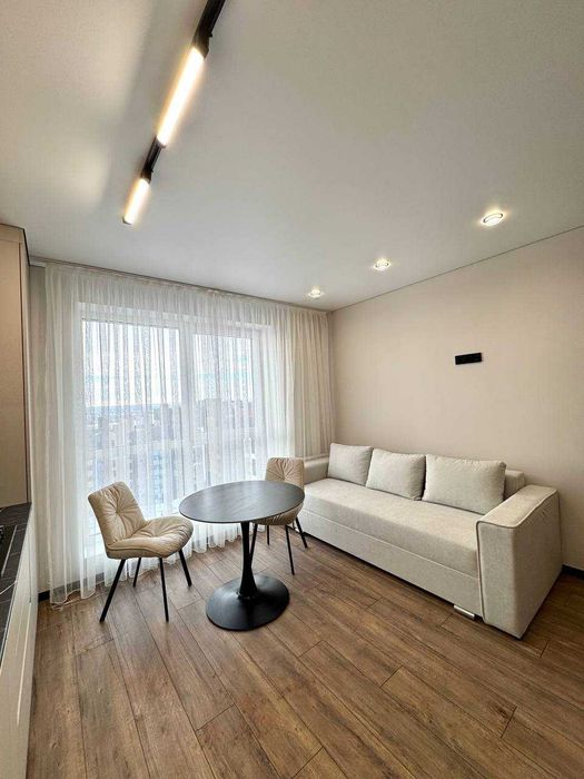 1 кімнатна квартира на Щасливому з ремонтом !