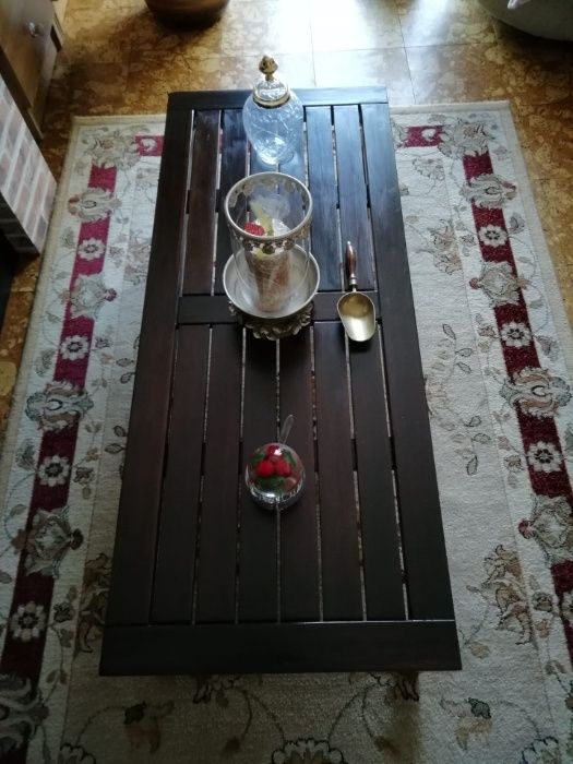 Mesa de Sala ou Jardim Terraço ou Alpendre Como Nova Madeira Tratada