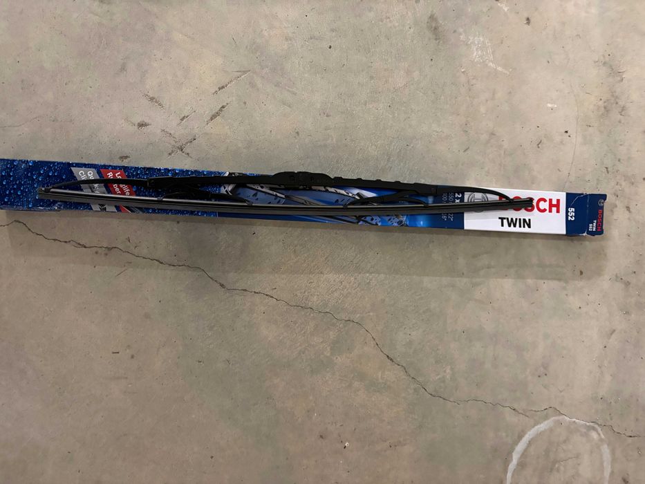 Escovas Limpa-Para-Brisas BOSCH twin 552