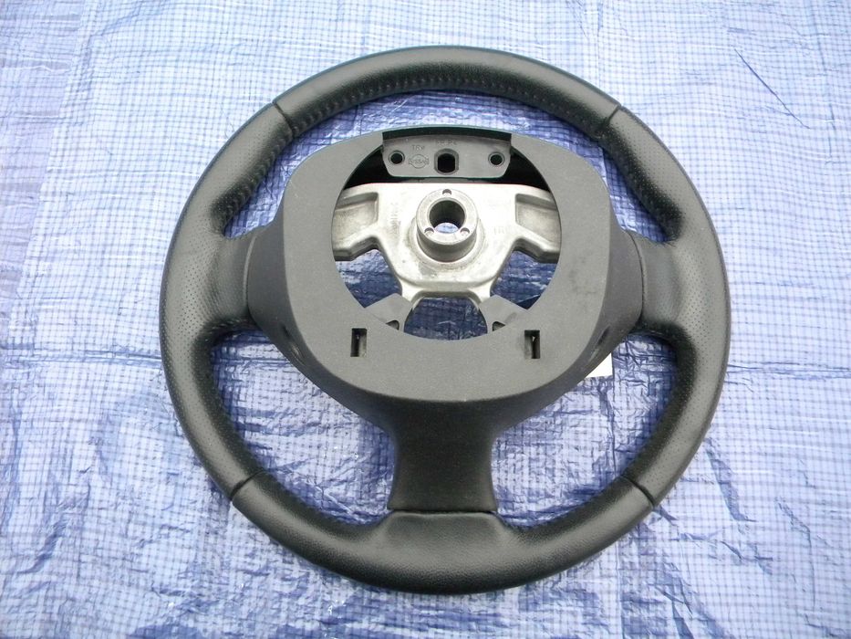 NISSAN JUKE 2012 KIEROWNICA SKÓRA Oryginał Opolskie Części