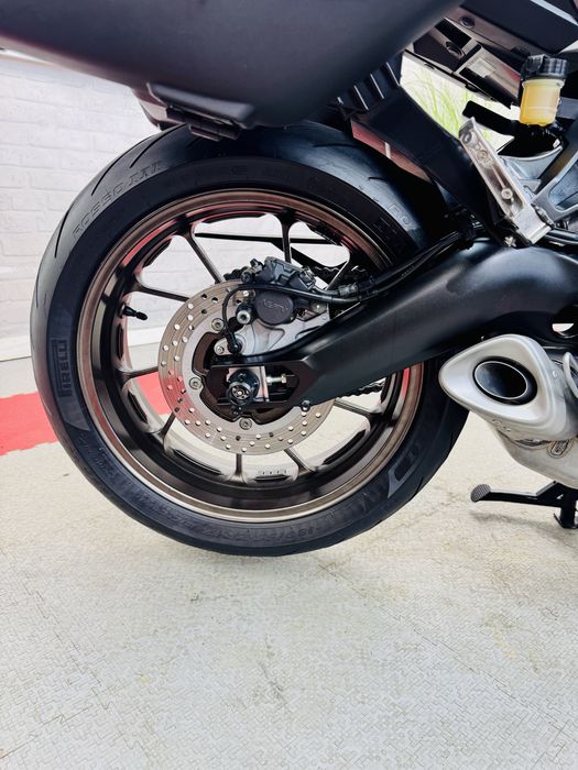 Мотоцикл Yamaha MT-09 Tracer в оригіналі тільки з Японії