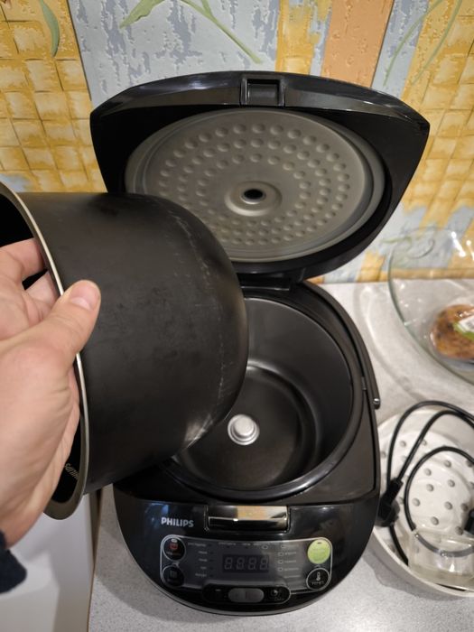Мультиварка Philips HD 3137