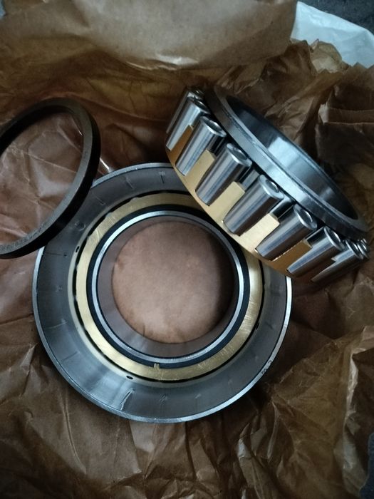 Подшипник 2-697920л 15гпз  2-17716л