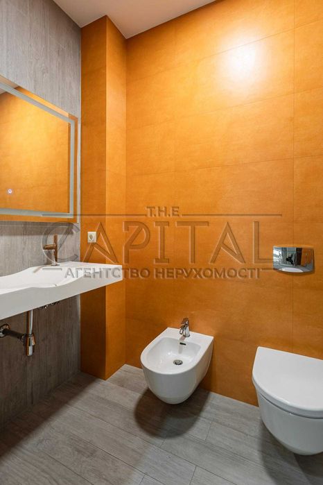 Преміальний маєток у серці Козина