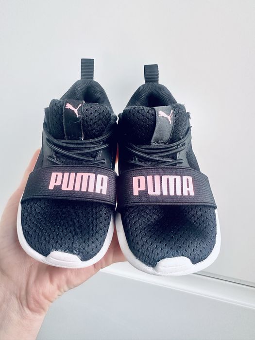 Кросівки Puma. Сандалі 24р. Балетки туфельки пінетки білі