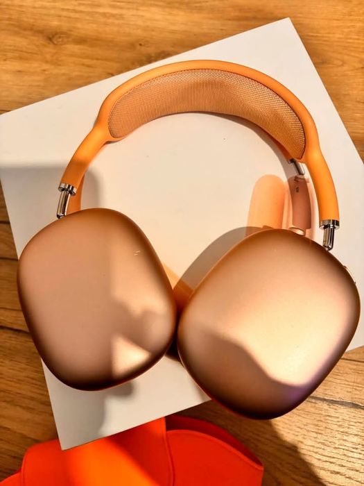 Airpods Max , kolor pomarańczowy