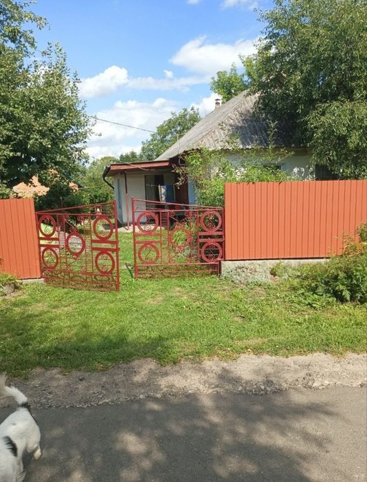 Продаж добротного будинку