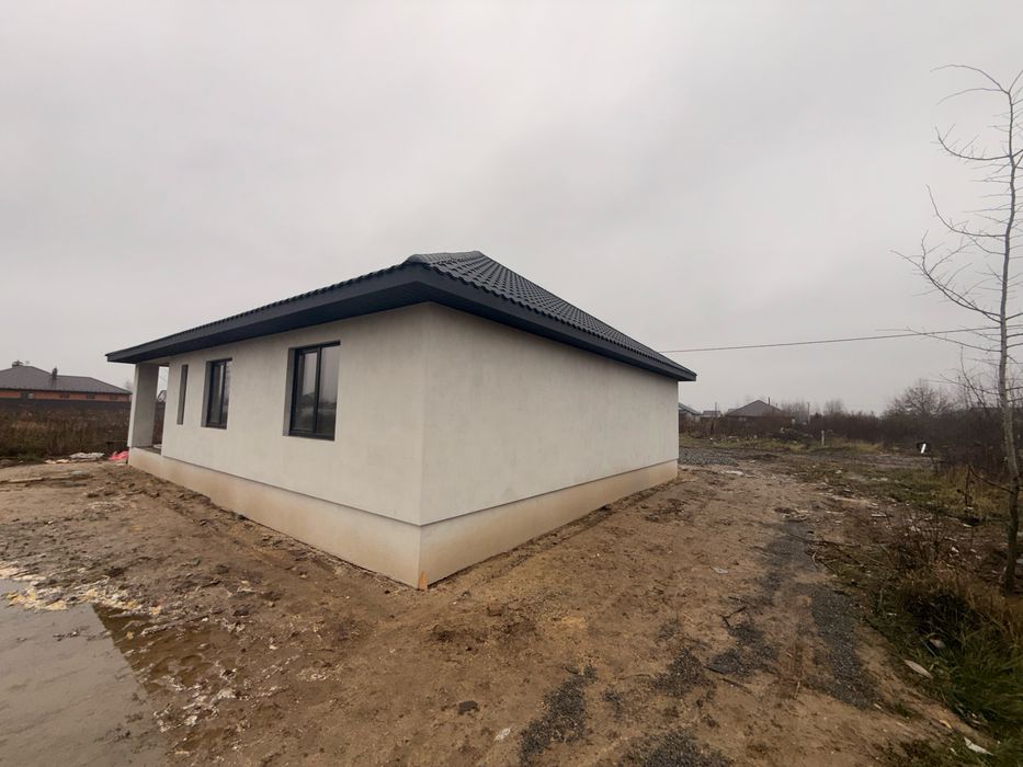 Сучасний будинок у Житомирі