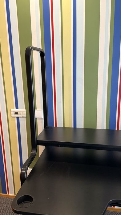 Secretaria/ Mesa gaming