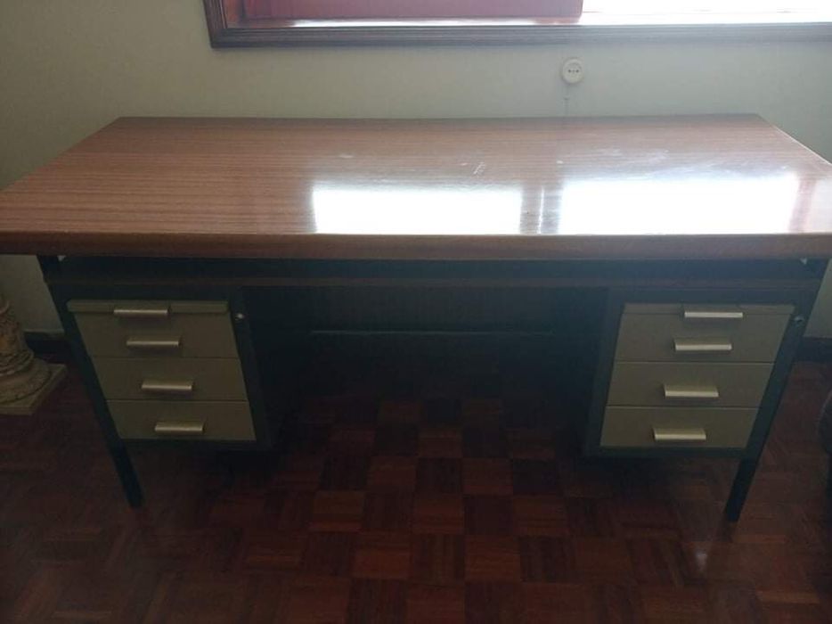 Secretária de Escritório