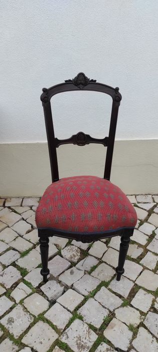 Cadeiras estilo romântico