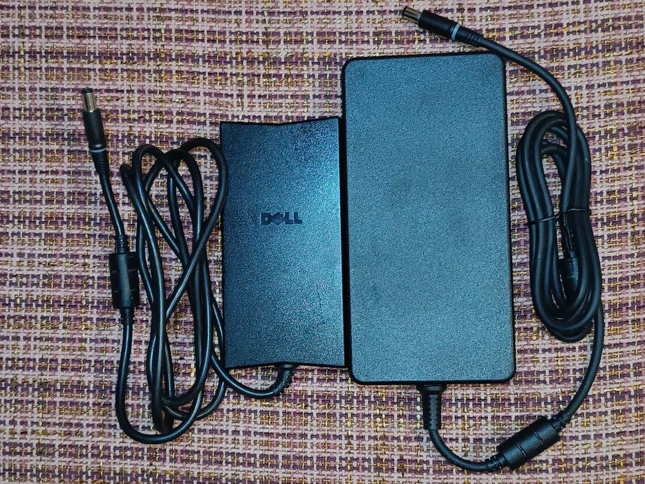 Оригінальний блок живлення DELL 130w (240, 180, 65W) 7,4 * 5,0 мм