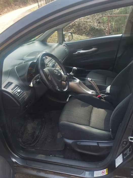 Toyota AURIS 1.6