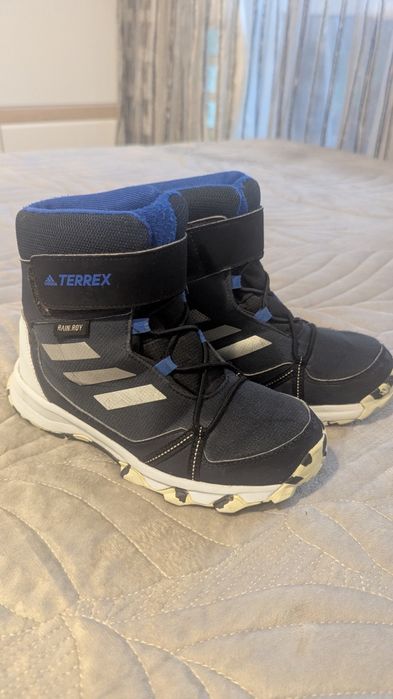 Ботинки термо adidas terrex- 33 размера