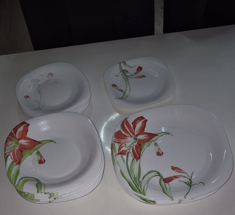 Zestaw obiadowy Luminark Carnie Iris 6 osób 24 elementow