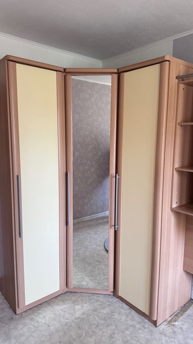 Продам кутову шафу. Дніпро. Самовивіз