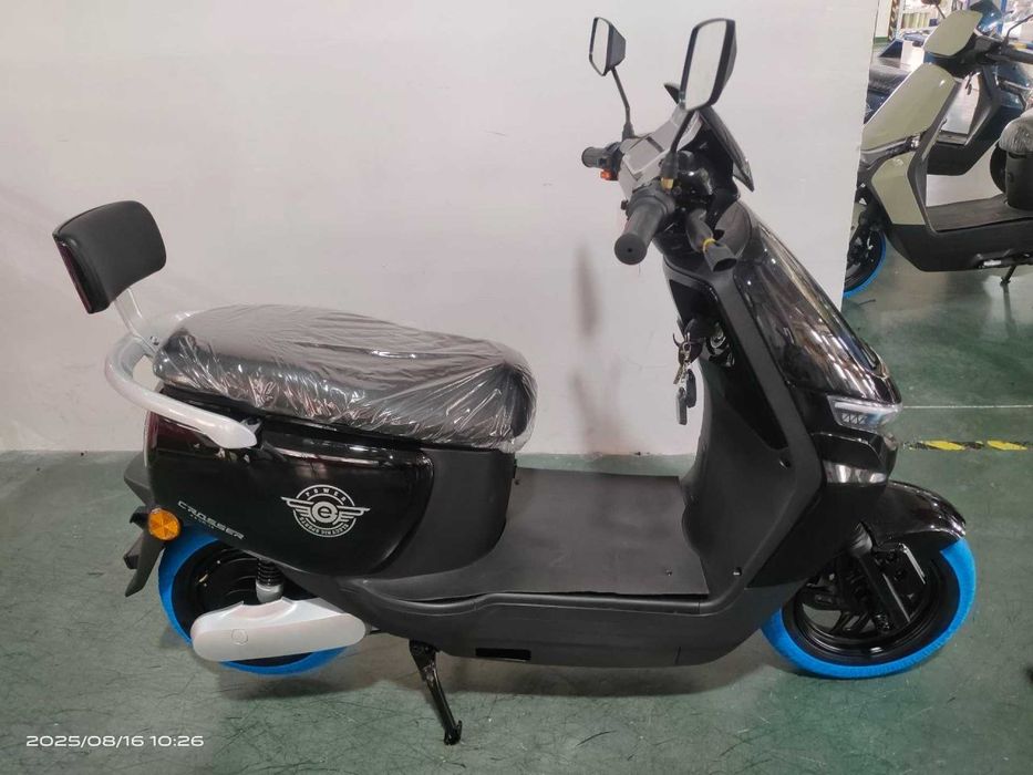 Електроскутер Crosser CR-14 1000W (графенові акб 72V/24Ah) 2025!Чорний