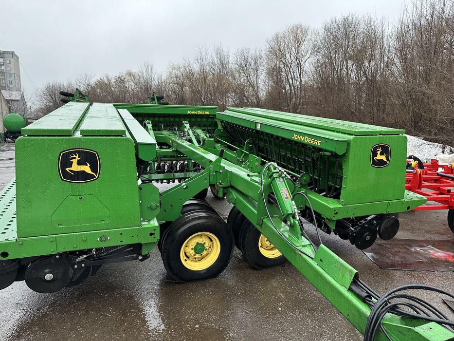 Сеялка John Deere 455 Джон дир