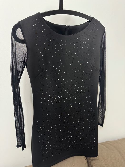 Paka 60 sztuk odzieży Desigual, Zara, Reserved, H&M, Medicine, inne - rozmiar S/M