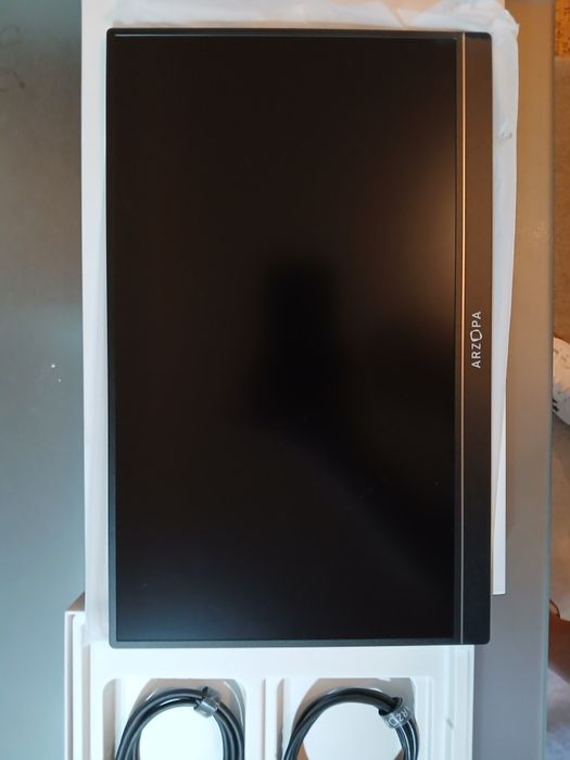 Monitor Portátil ARZOPA Z1FC 16.1" Full HD IPS 144Hz - Como Novo na Caixa