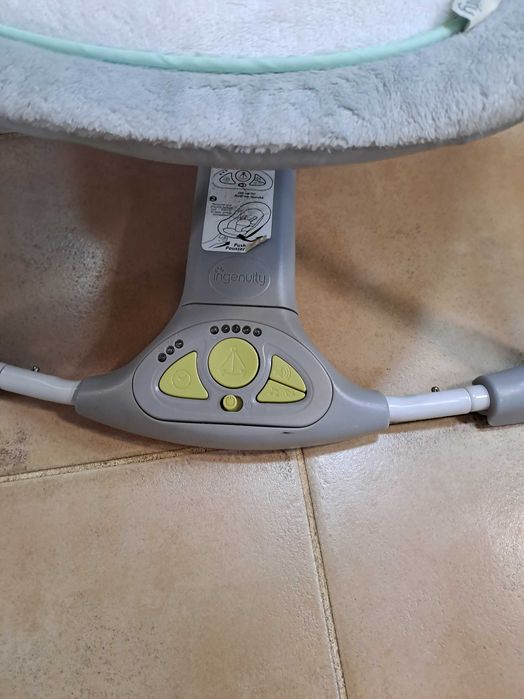 Baloiço e espreguicadeira para bebé