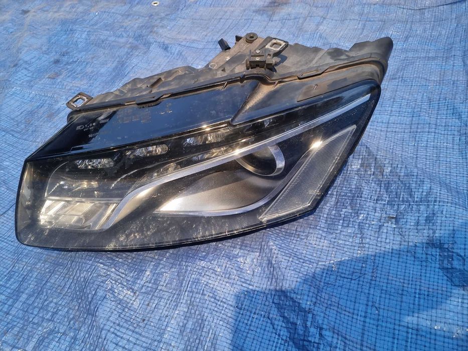 Lampa lewy przód Audi q5 8r bixenon