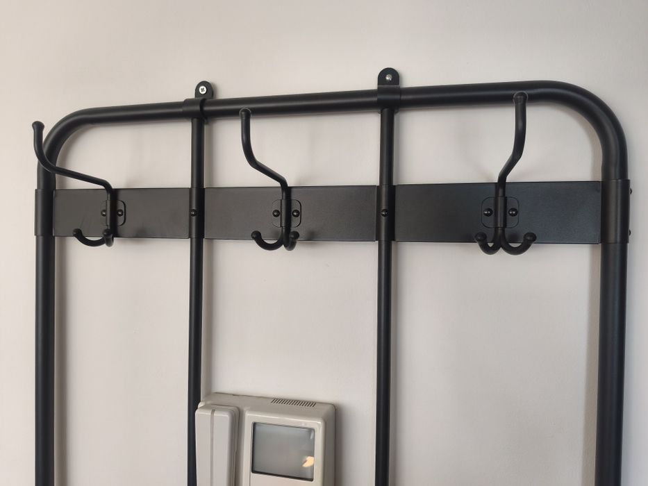 Cabide + banco c/ arrumação p/sapatos