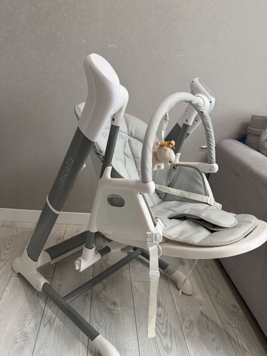 Стільчик для годування Carrello Cascata 3в1 з функцією автоматичного гойдання