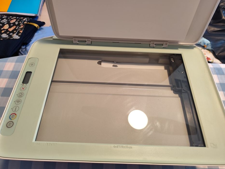 Impressora HP DeskJet 2722e