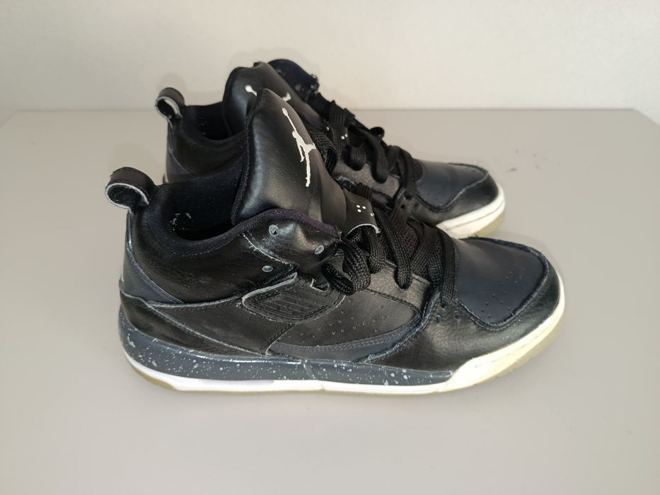 Jordan nr 38.5--24 cm