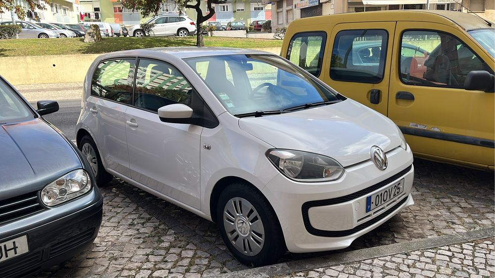 Volkswagen UP bluemotion — photo 3