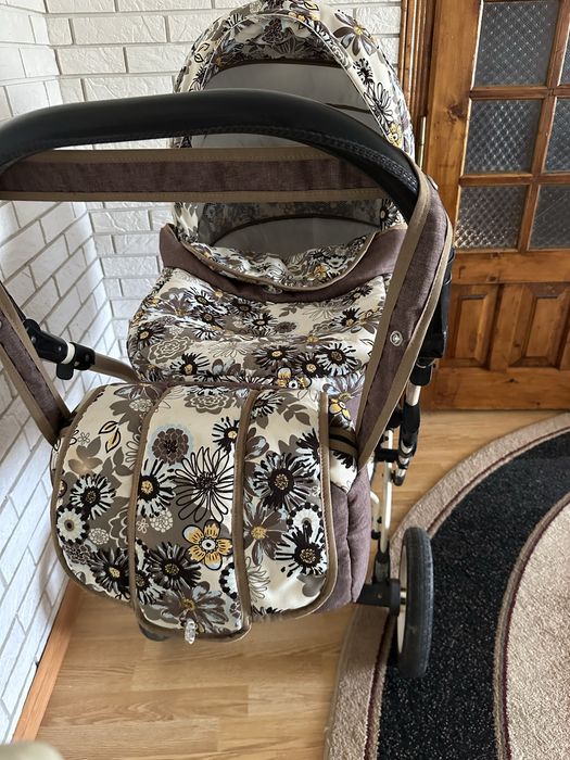 Продам коляску 2в1