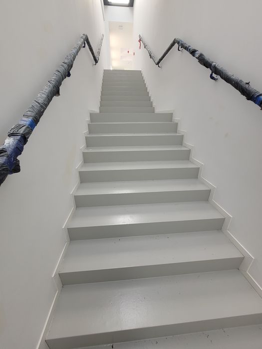 Mikrocement , mikrometal , żywica ,schody , podłogi , ściany , łazienk