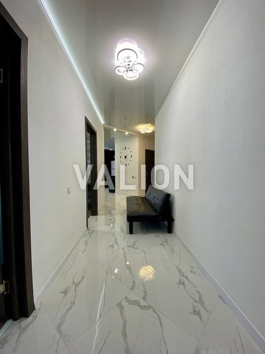 Продаж 3к квартири Подільський р-н Івана Виговського 10Е