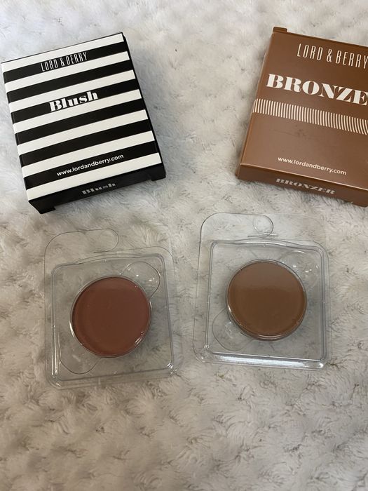 Zestaw róż/bronzer Lord&Berry