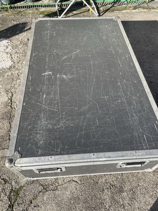 Mala para mesa de som