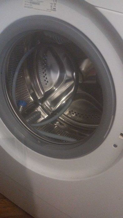 Продам пральну машину Electrolux EW6SM226DU