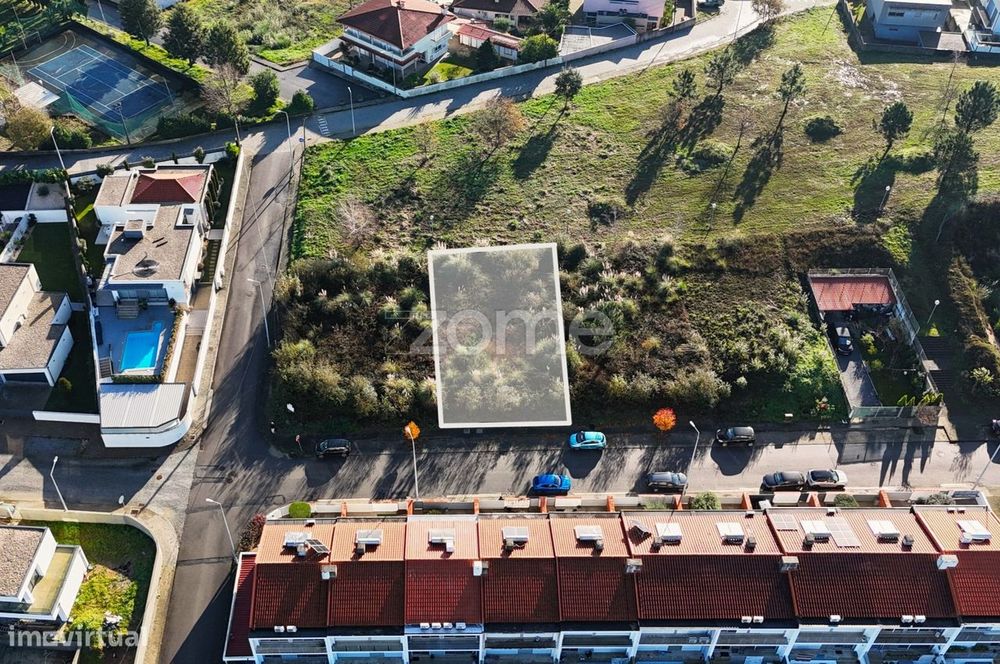 Lote de terreno para construção em Ribeirão, Vila Nova de Famalicão...