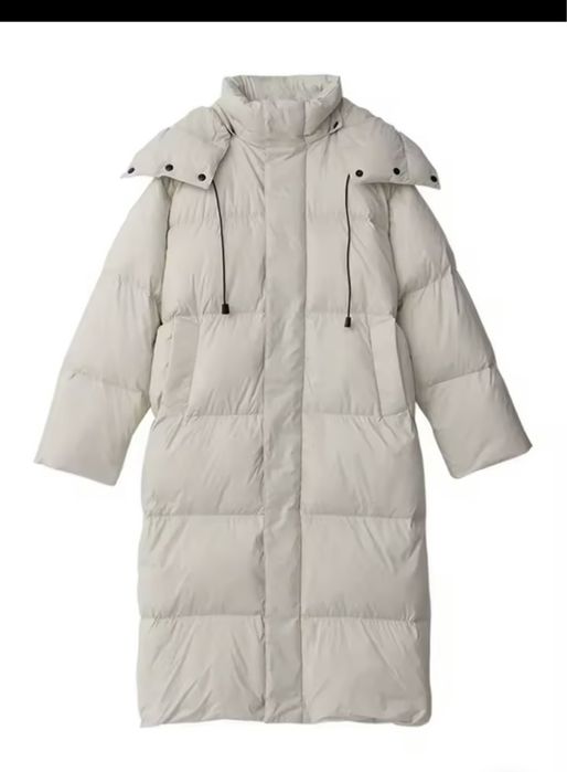 Теплий зимовий пуховик