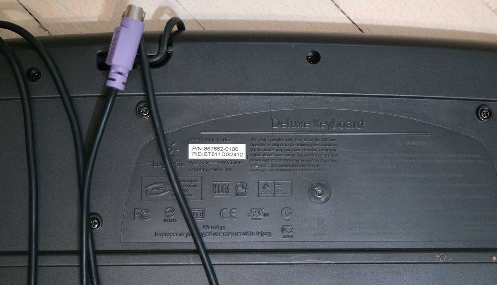 Klawiatura przewodowa Logitech v-su62