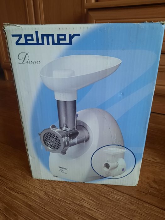 Maszynka do miesa + szatkownica ZELMER